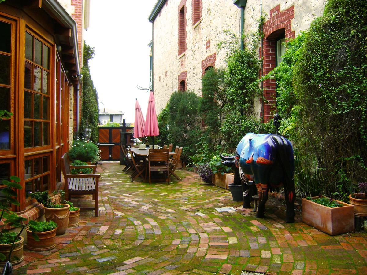 Fothergills Of Fremantle Exteriör bild